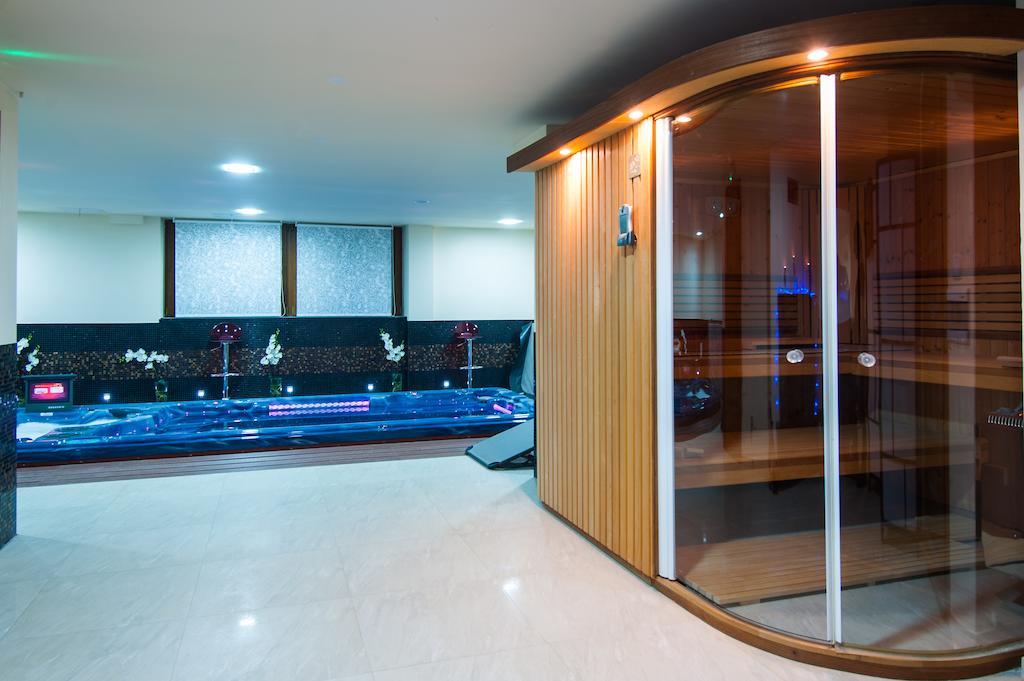 Apartmán Chrycowka - Jacuzzi, Basen, Sauna