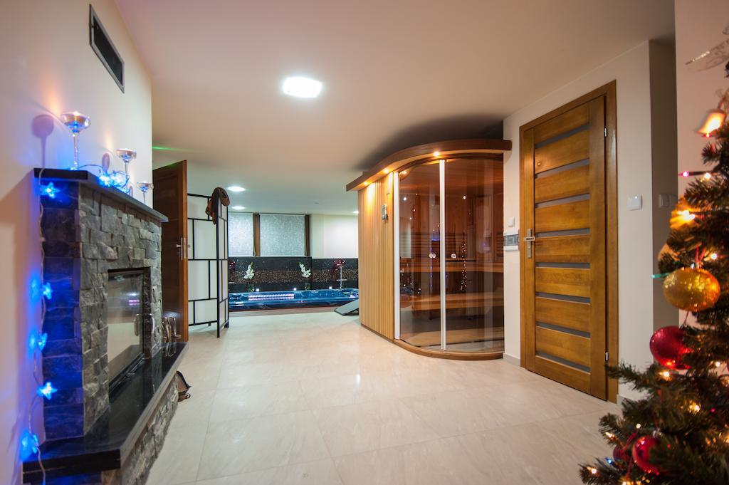 Apartmán Chrycowka - Jacuzzi, Basen, Sauna *