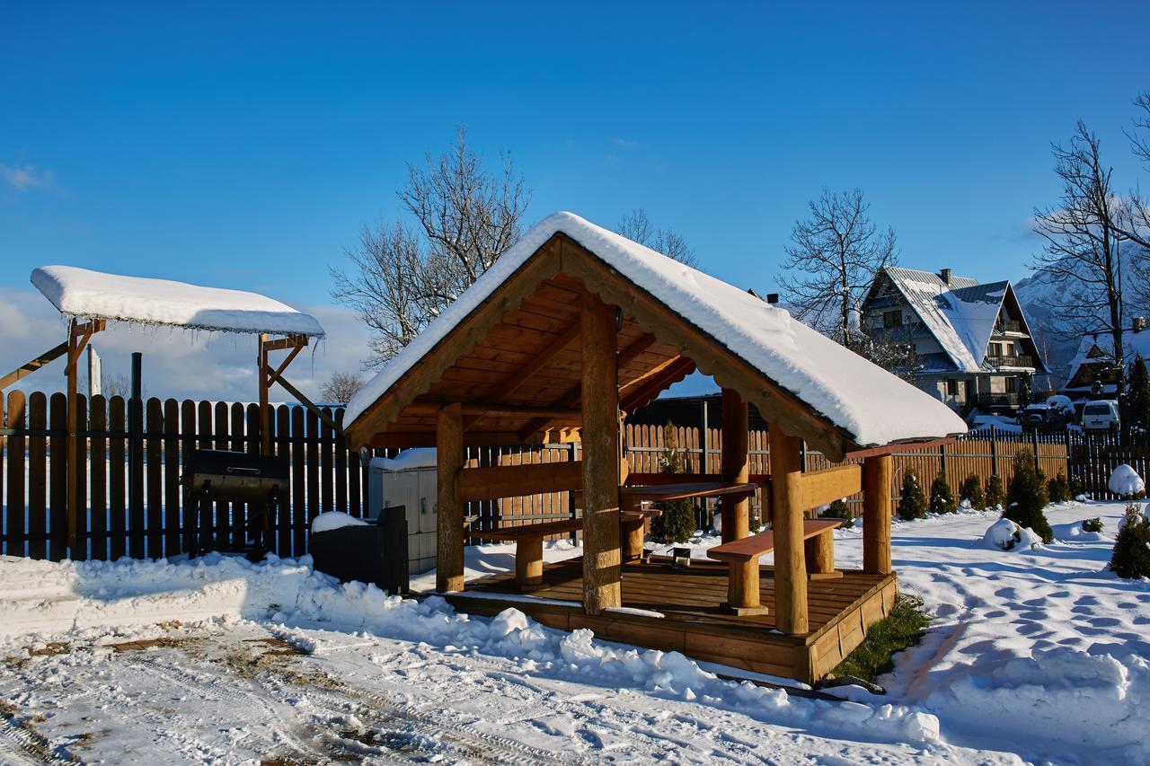 Chrycowka - Jacuzzi, Basen, Sauna Apartmán *